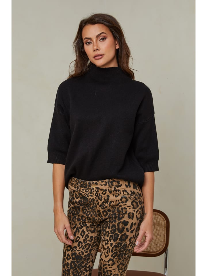 Sweter "Mahouca" w kolorze czarnym