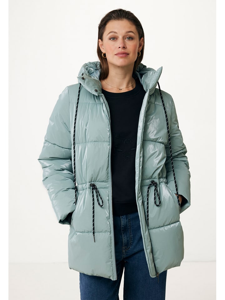 Winterjacke in Hellblau