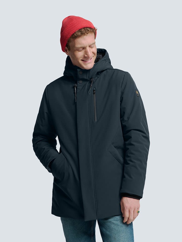Softshelljacke in Dunkelblau