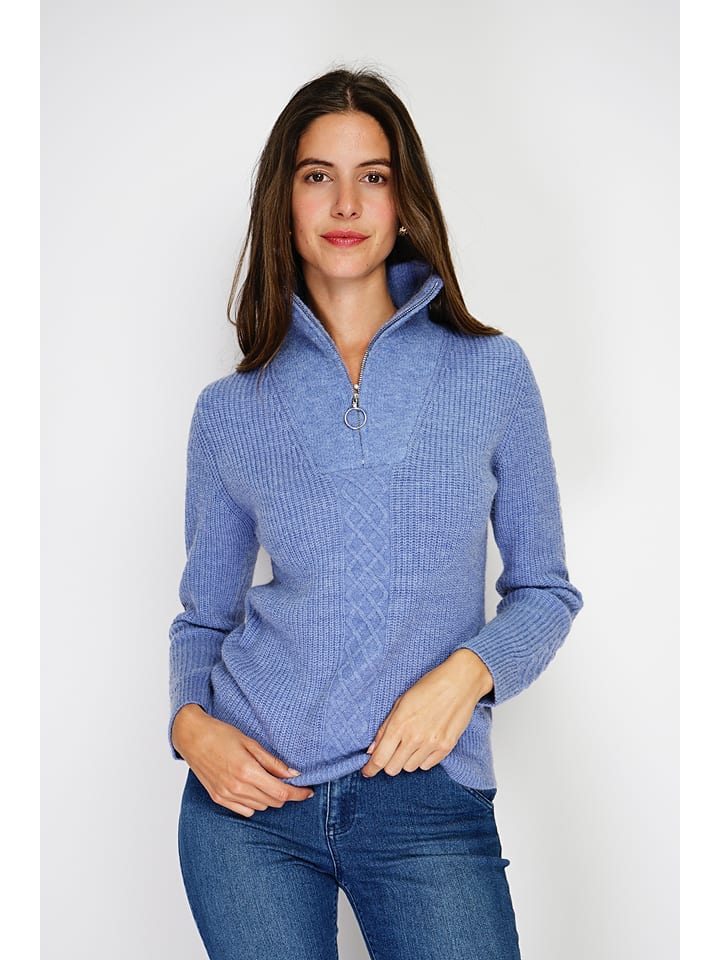 Sweter w kolorze błękitnym