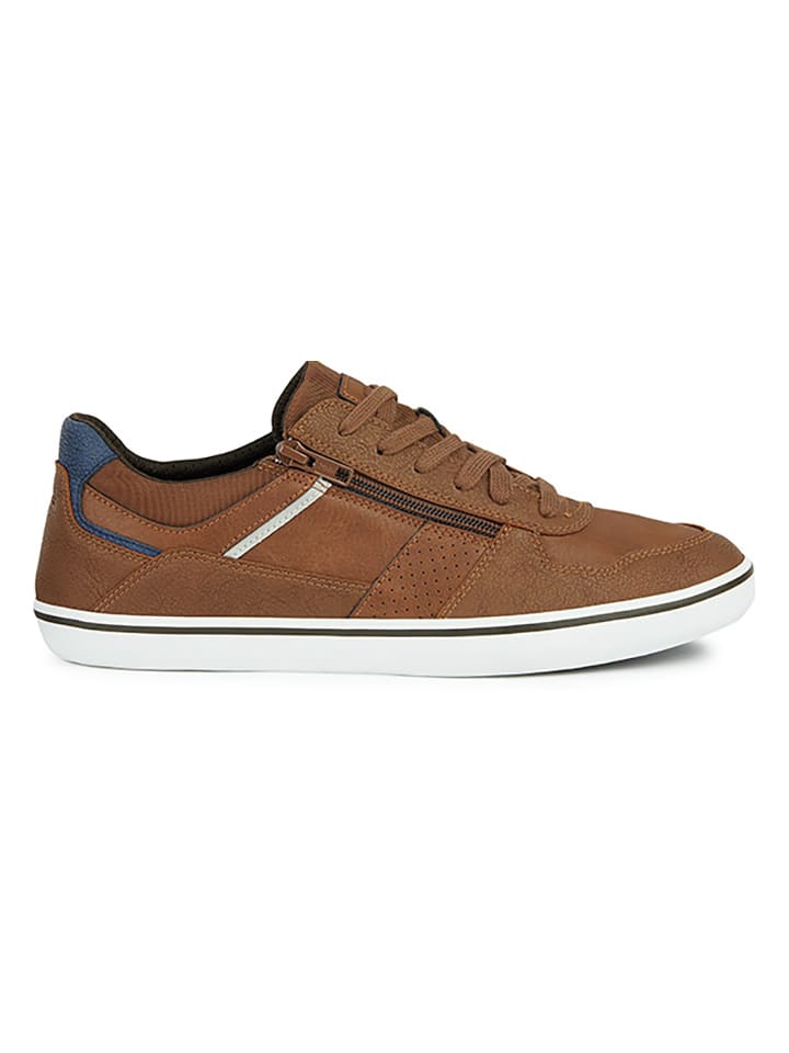 Sneakersy "Elver" w kolorze jasnobrązowym
