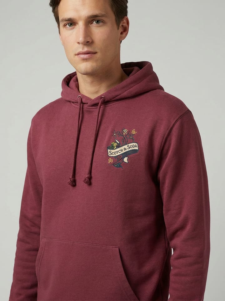 Hoodie in Dunkelrot