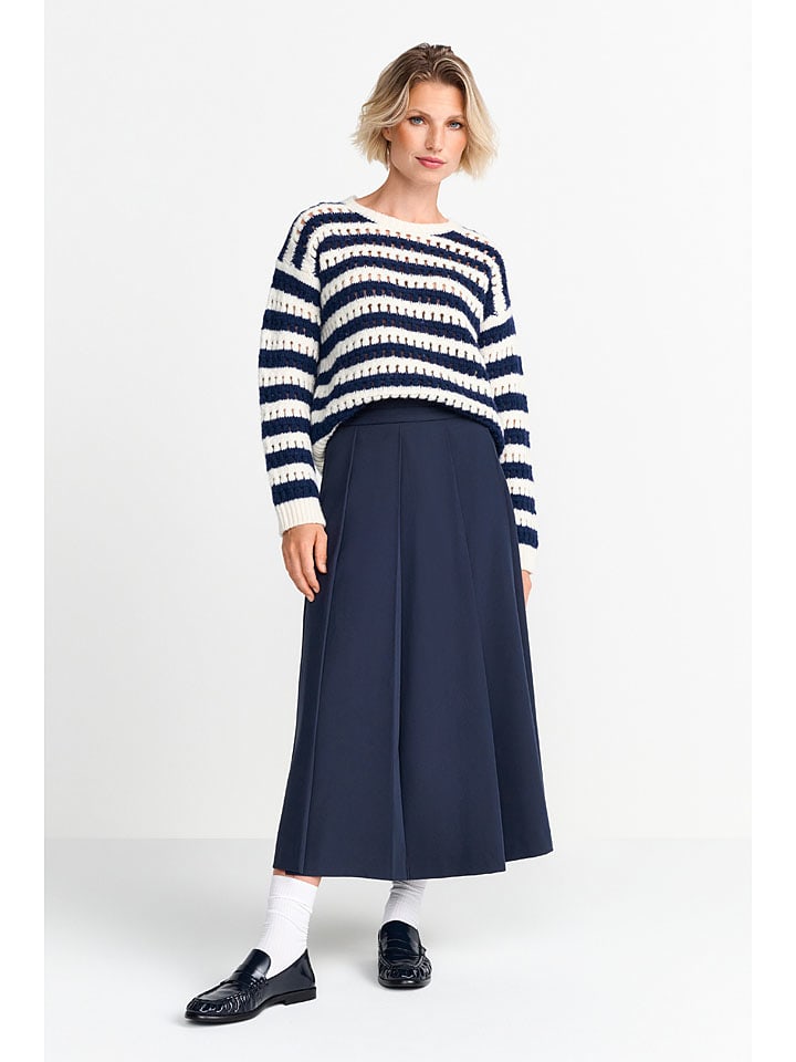 Wollen trui crème/donkerblauw