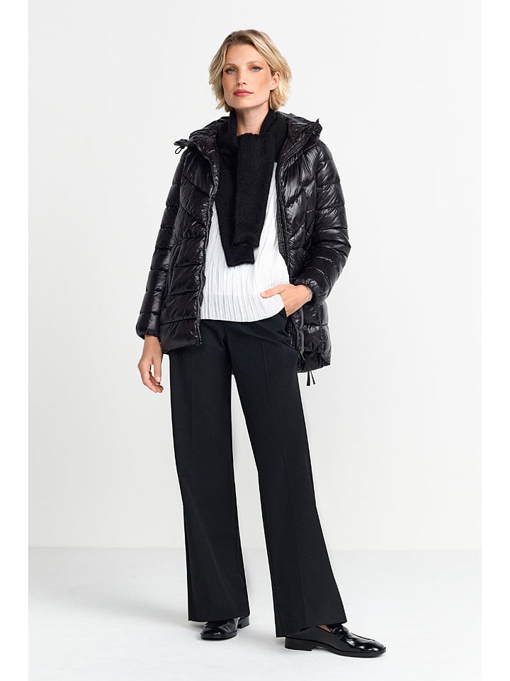Steppjacke in Schwarz