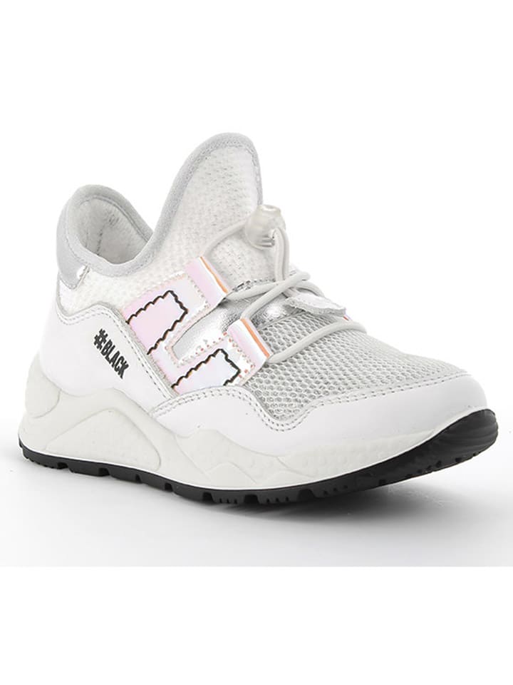 Sneakersy w kolorze białym
