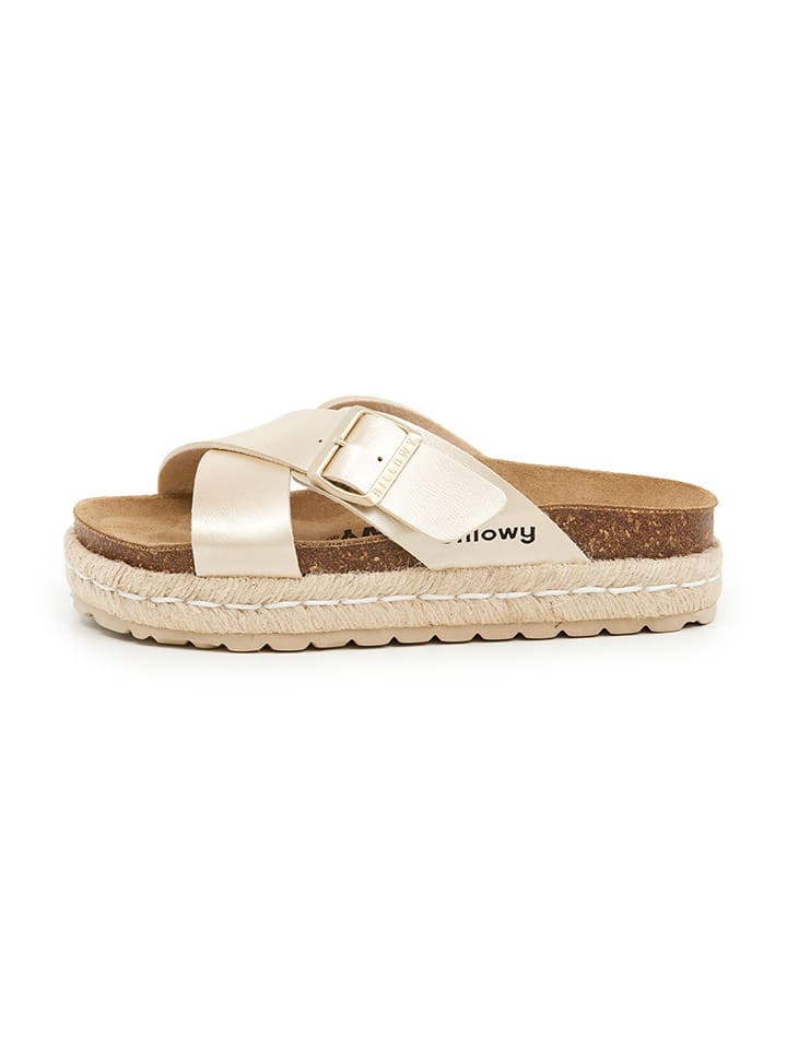 Pantoletten in Gold