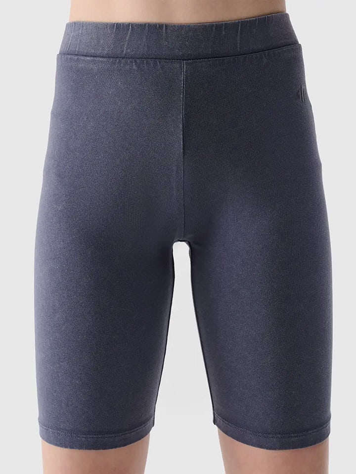 Shorts in Dunkelblau