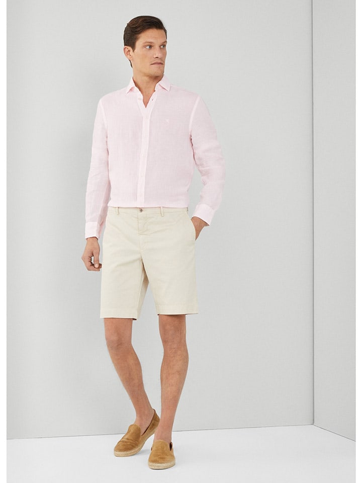 Shorts in Beige