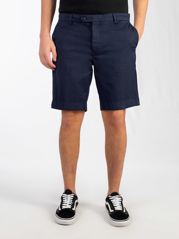 Shorts in Dunkelblau