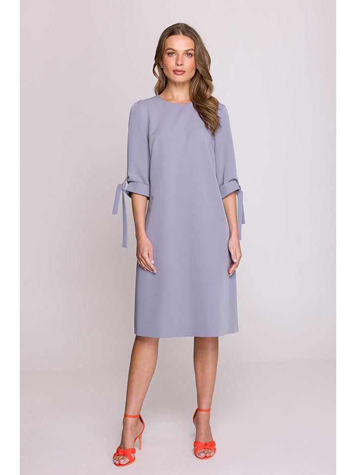 Kleid in Grau