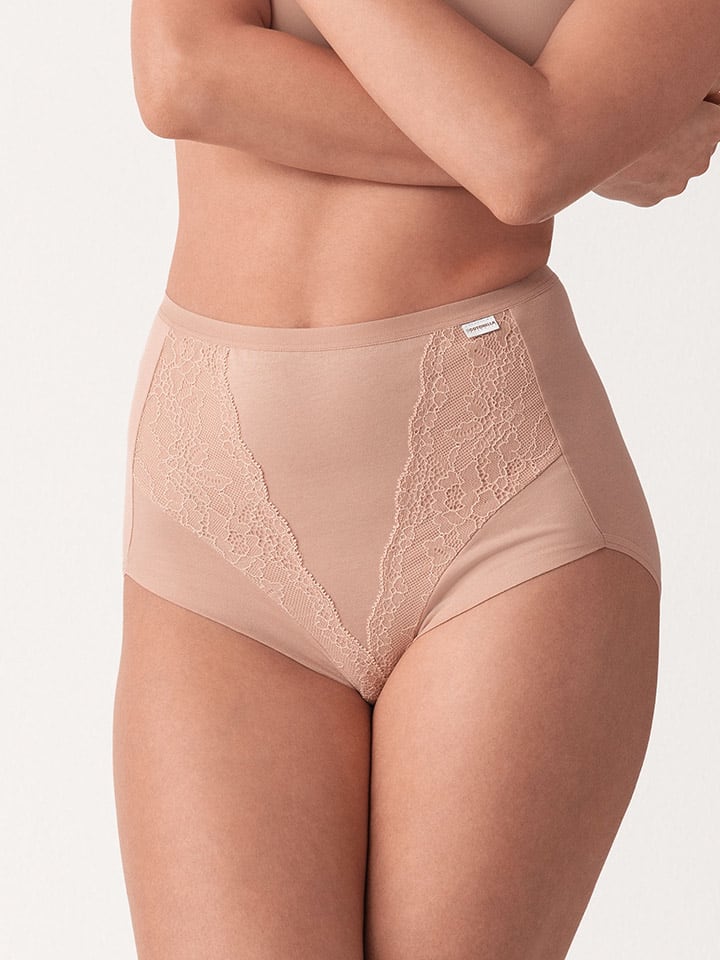 Pełne figi high waist w kolorze beżowym
