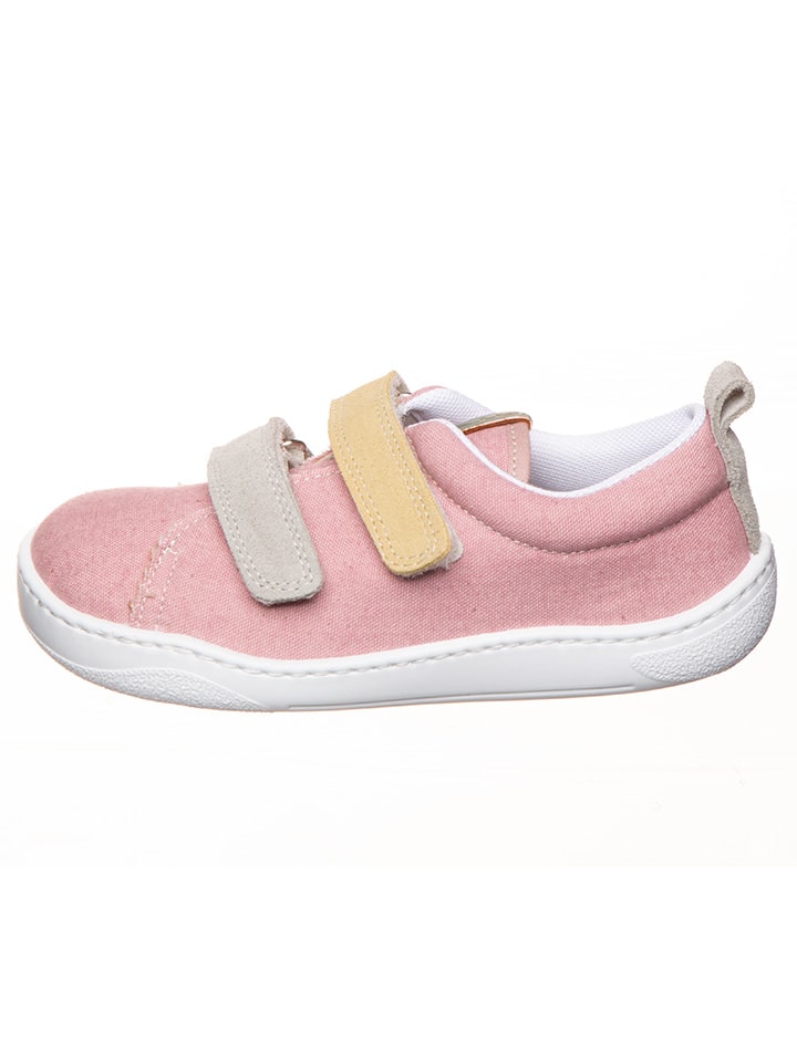 Buty w kolorze jasnoróżowym do chodzenia na boso