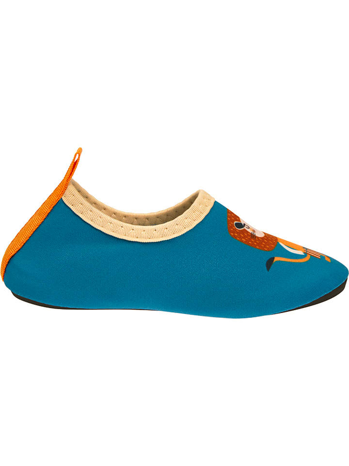 Buty w kolorze niebieskim do chodzenia na boso