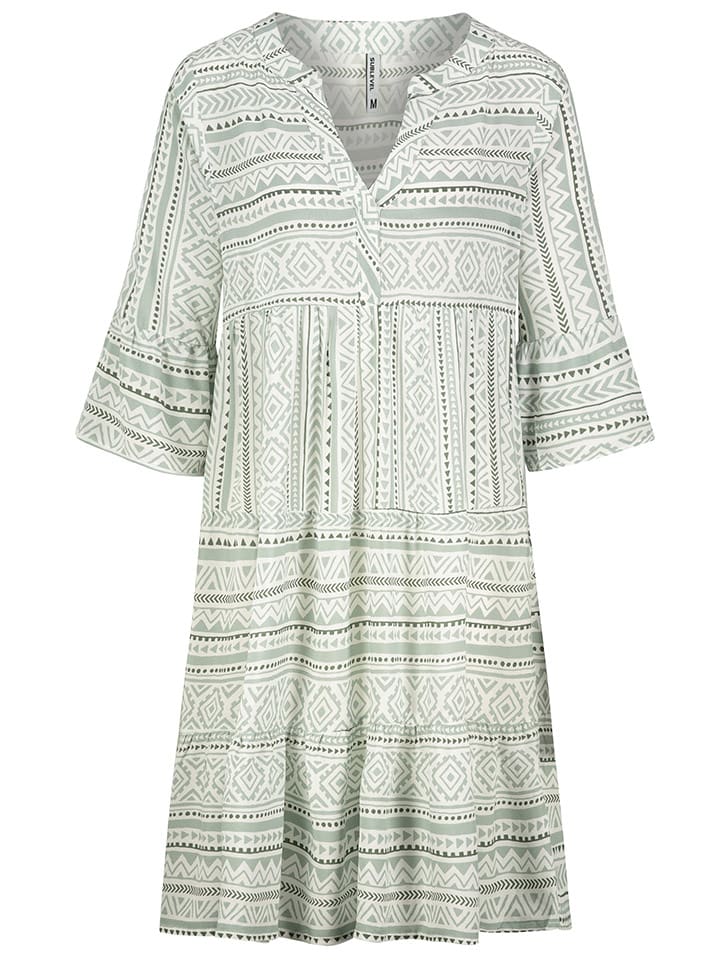 Kleid in Mint/ Weiß