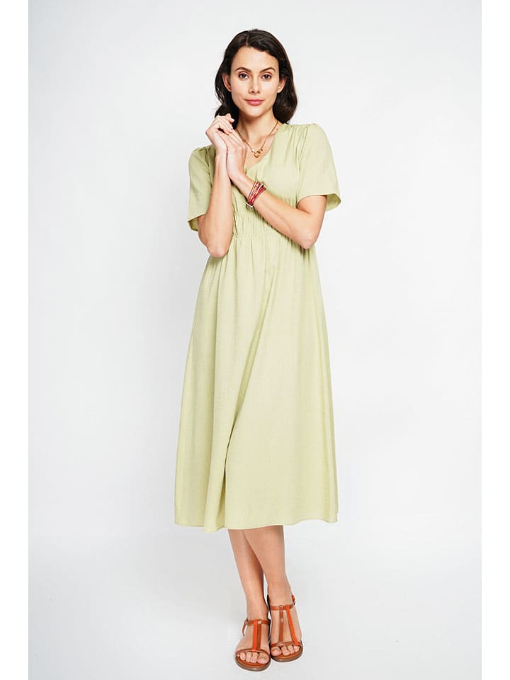 Kleid in Hellgrün