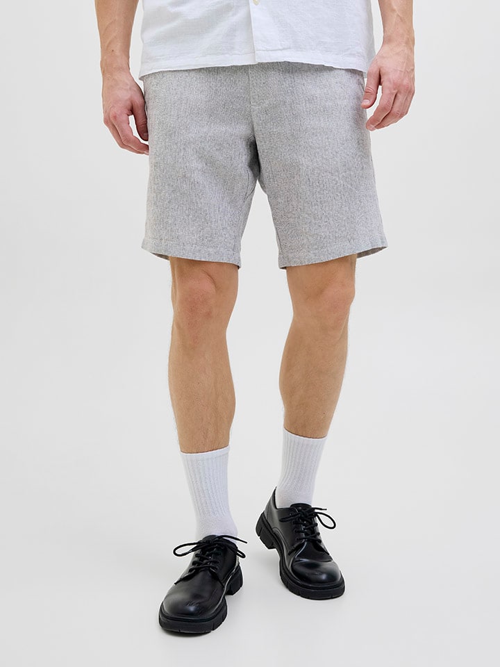 Shorts in Grau