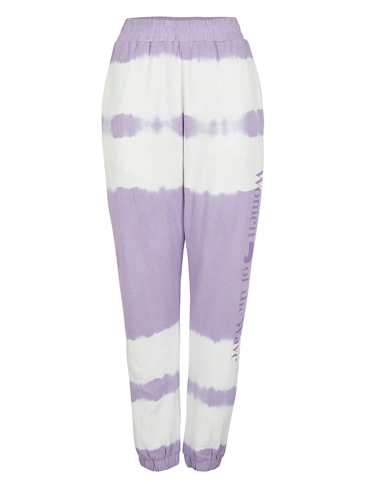 Sweathose "Woman of the Wave" in Lila