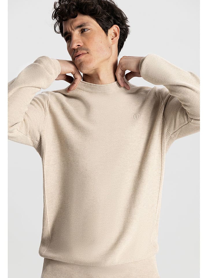 Sweter w kolorze kremowym