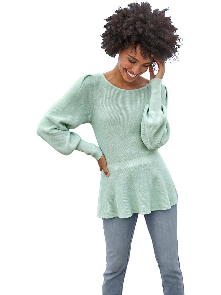 Sweter w kolorze turkusowym