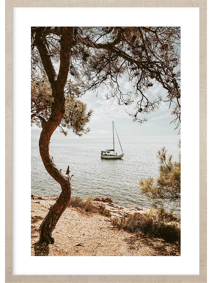 Druk artystyczny "Yacht by the shore" w ramce