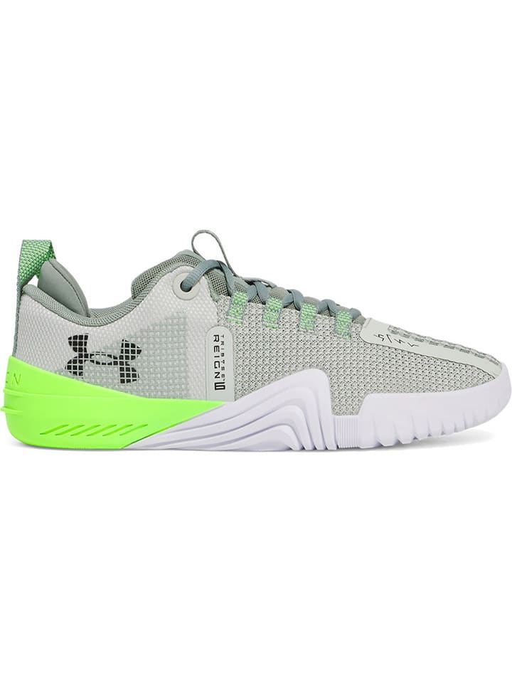 Sportschuhe in Grün