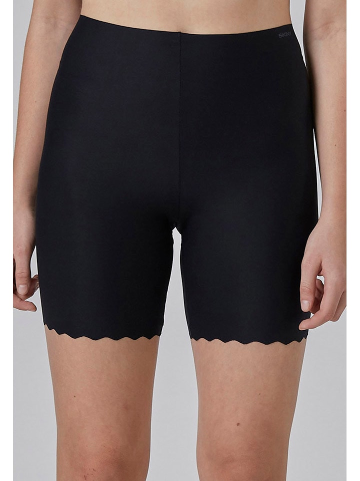 Shorts in Schwarz