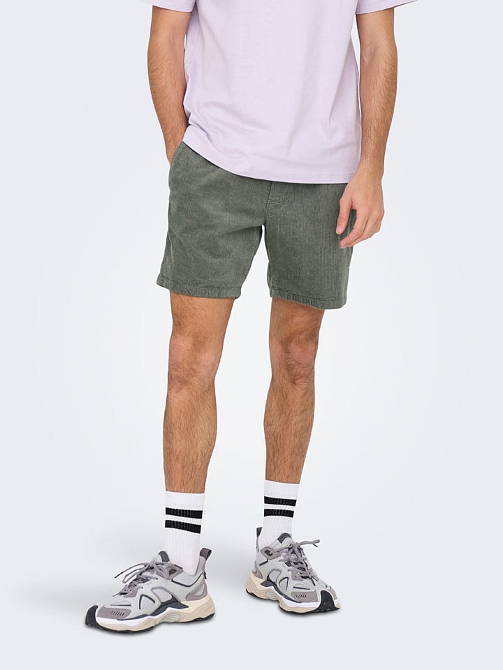 Cordshorts in Grau