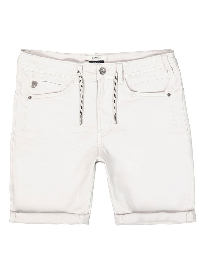 Bermudas in Weiß