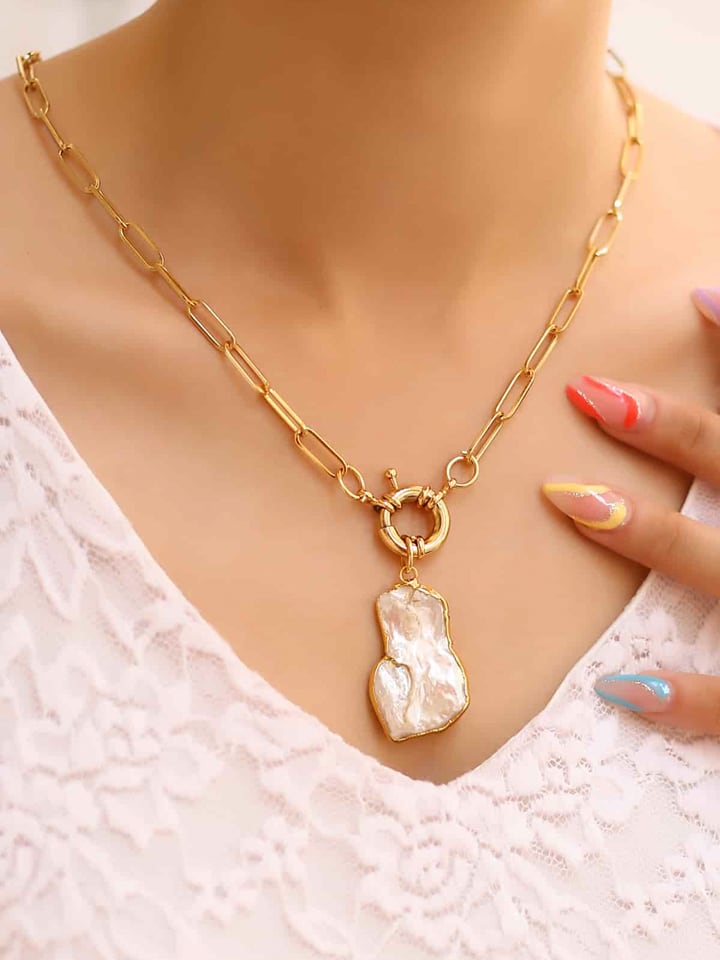 Vergulde ketting met hanger - (L)50 cm