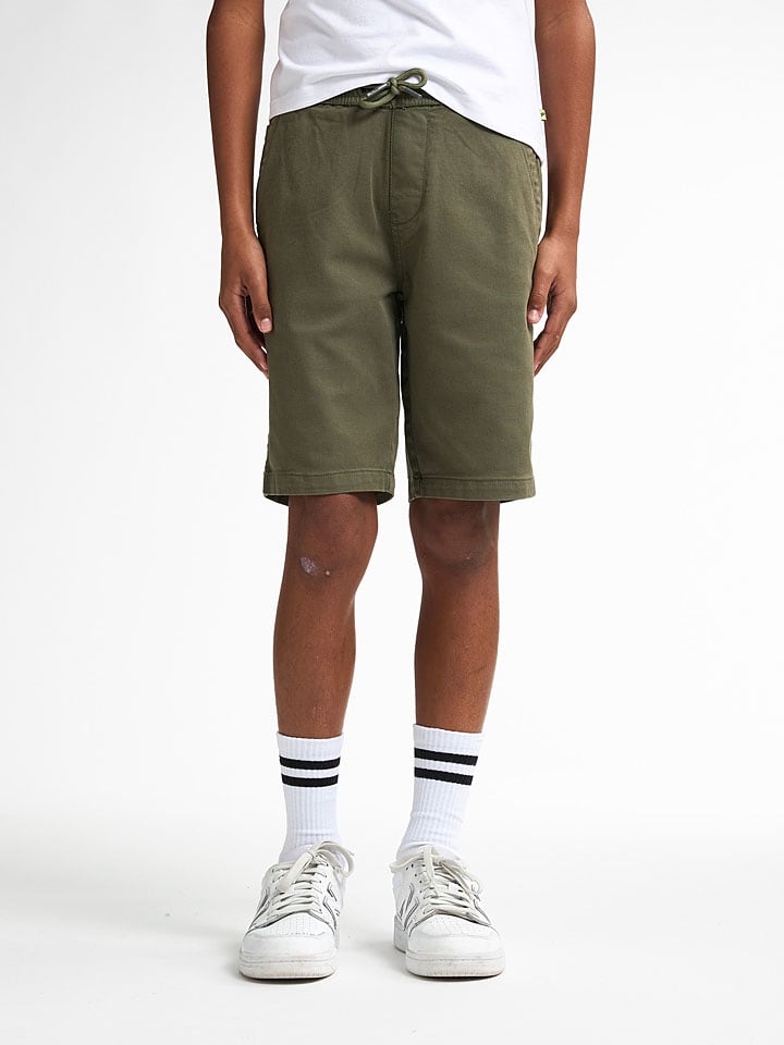 Shorts in Khaki