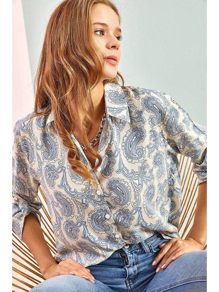 Bluse in Weiß/ Blau