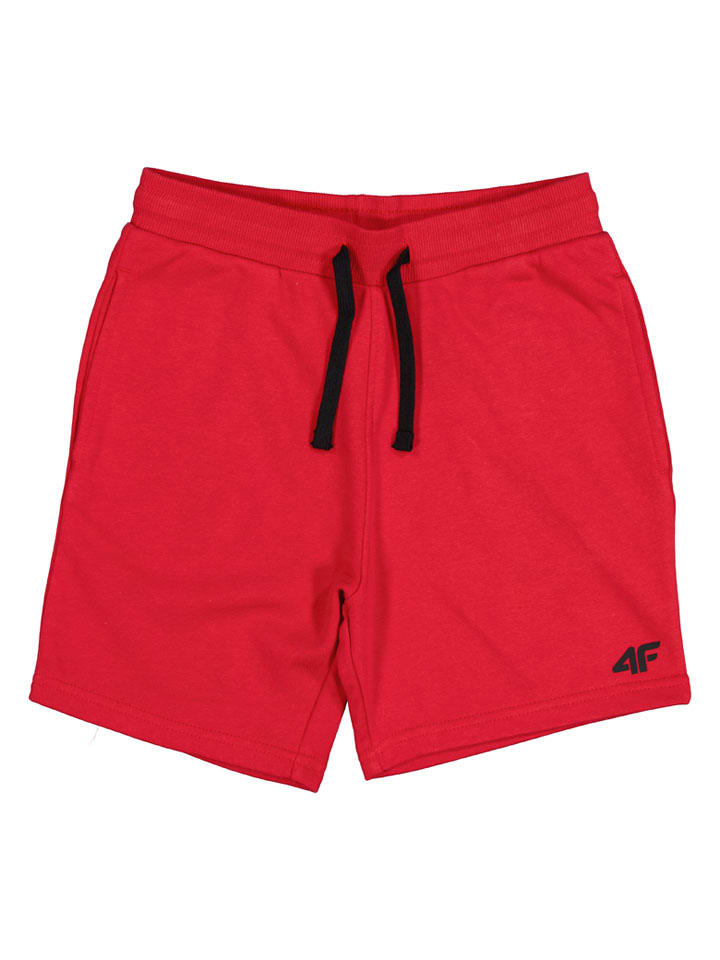 Shorts in Rot