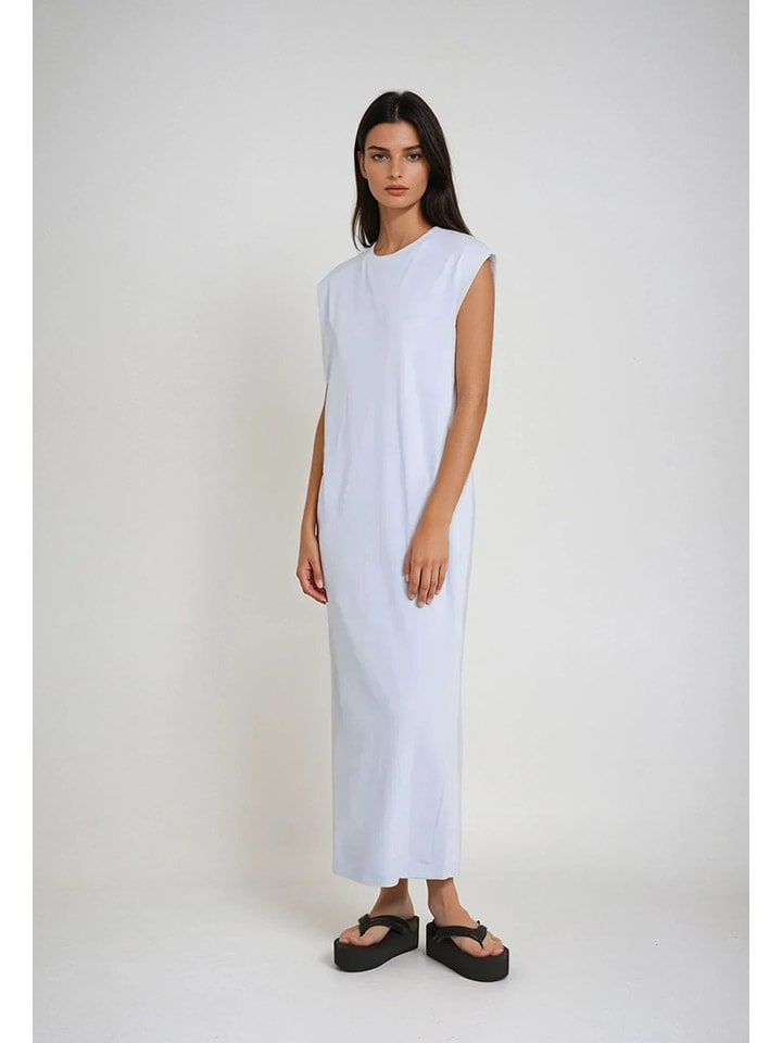 Kleid in Hellblau