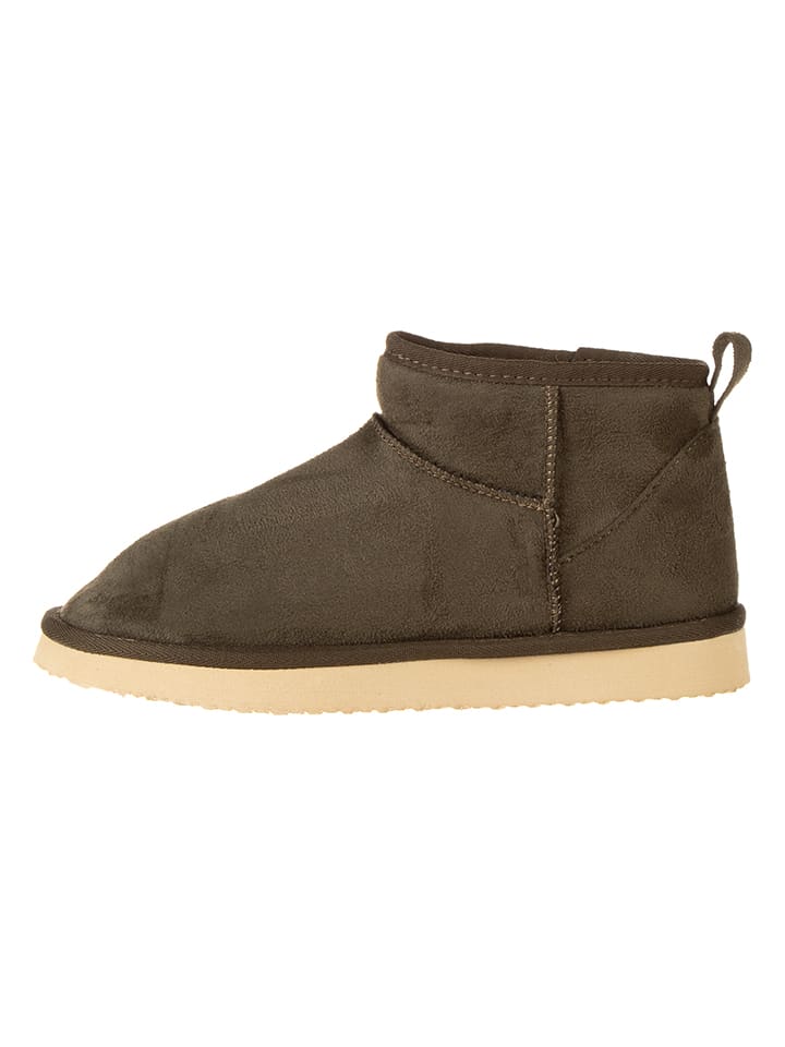 Boots in Khaki
