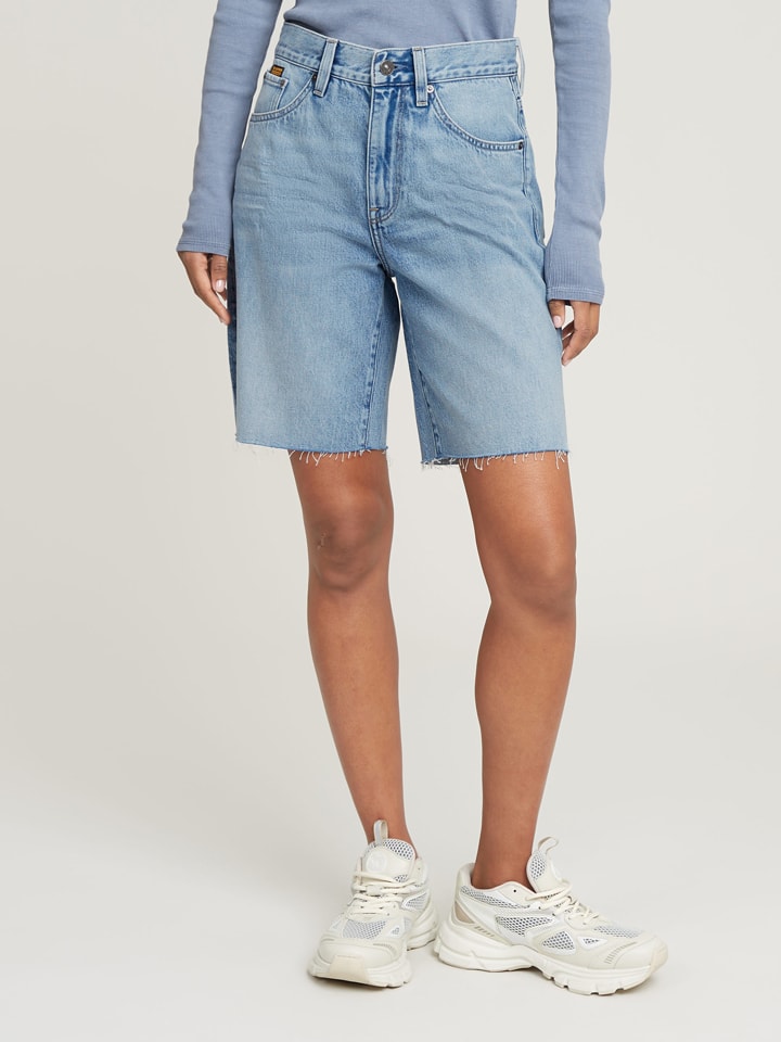 Jeans-Bermudas in Hellblau