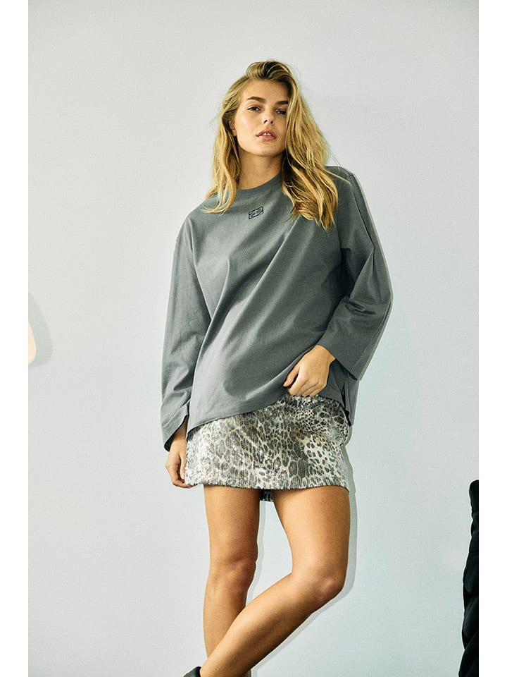 Longsleeve in Grau
