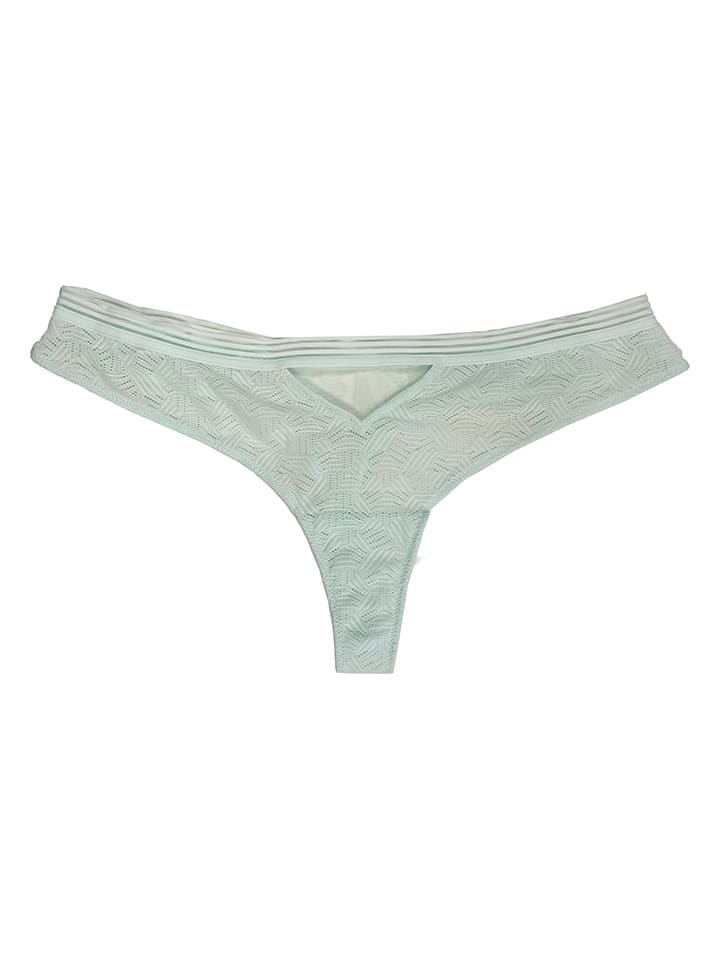String in Creme
