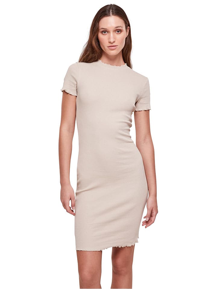 Kleid in Creme