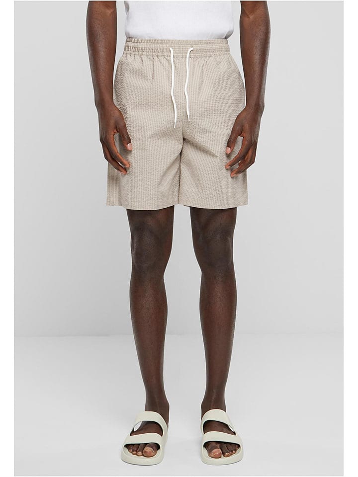 Shorts in Beige