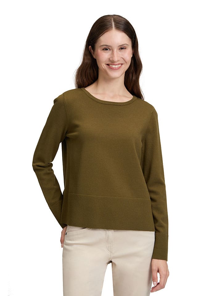 Pullover in Oliv