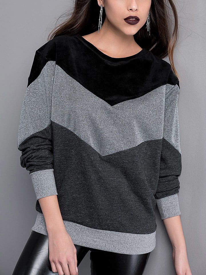 Sweter w kolorze antracytowo-szarym