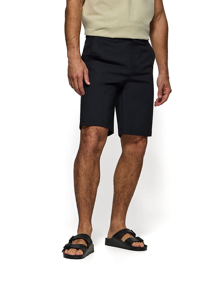 Shorts in Schwarz