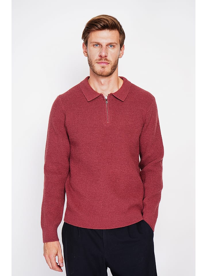 Sweter w kolorze bordowym