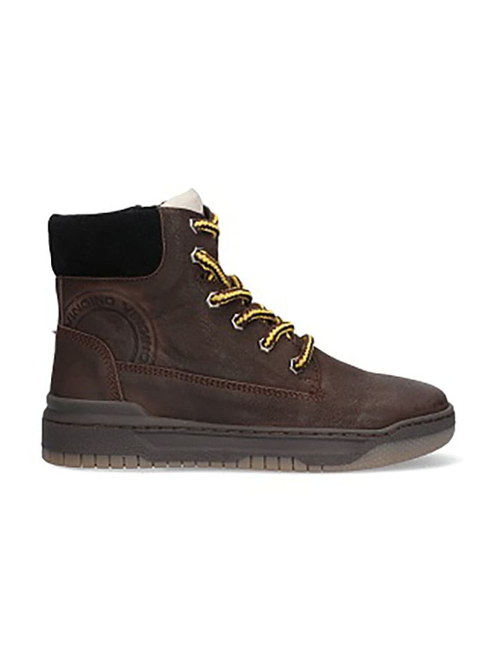 Boots in Braun