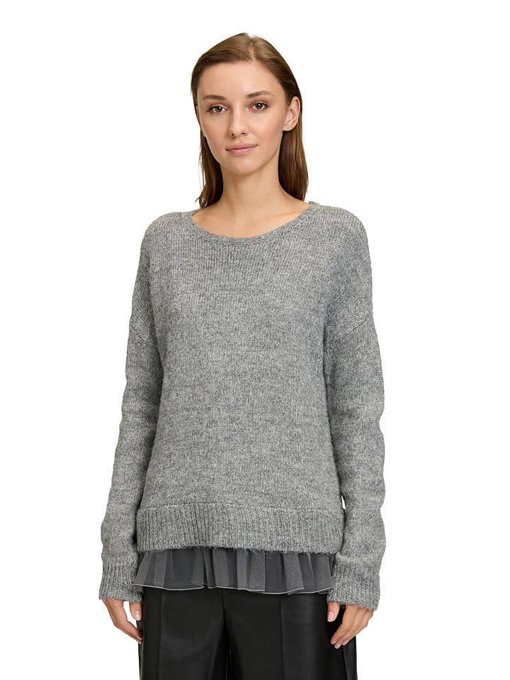 Sweter w kolorze szarym