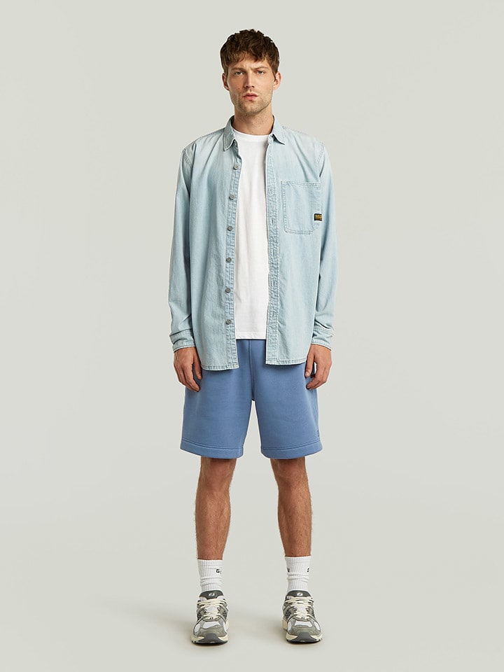 Short lichtblauw