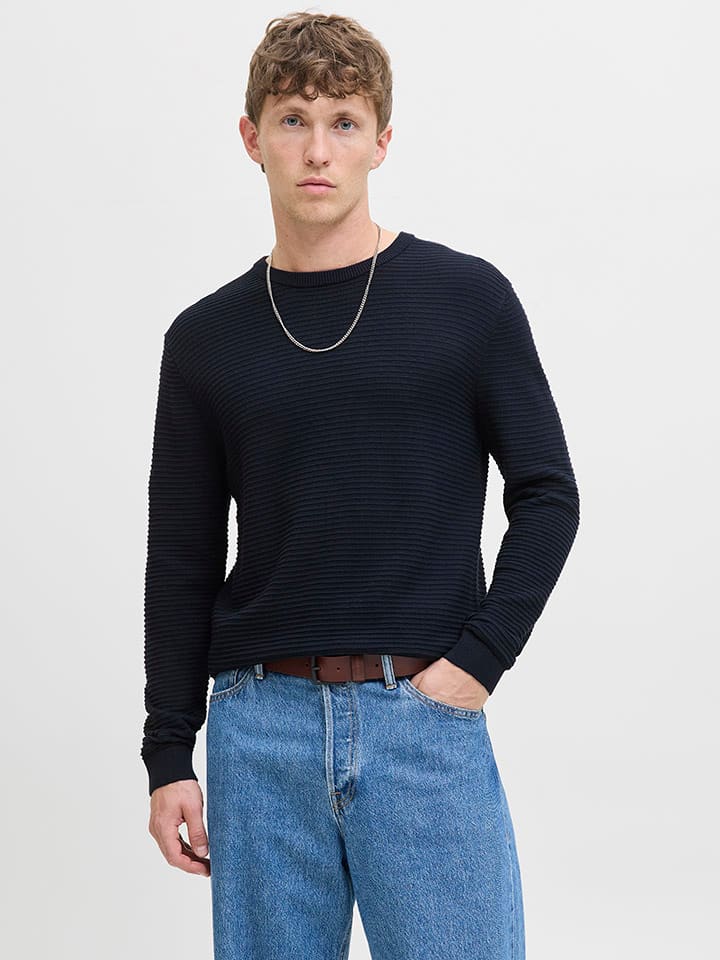 Sweter w kolorze granatowym