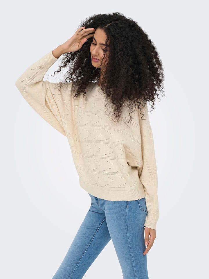 Sweter w kolorze kremowym
