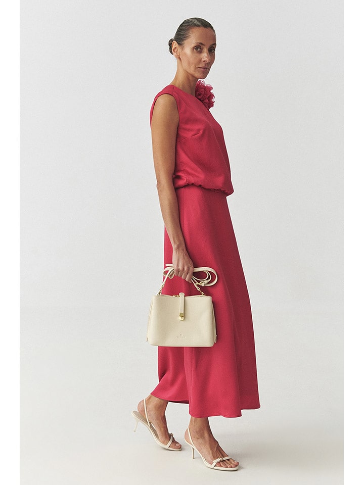 Rok "Leja" roze