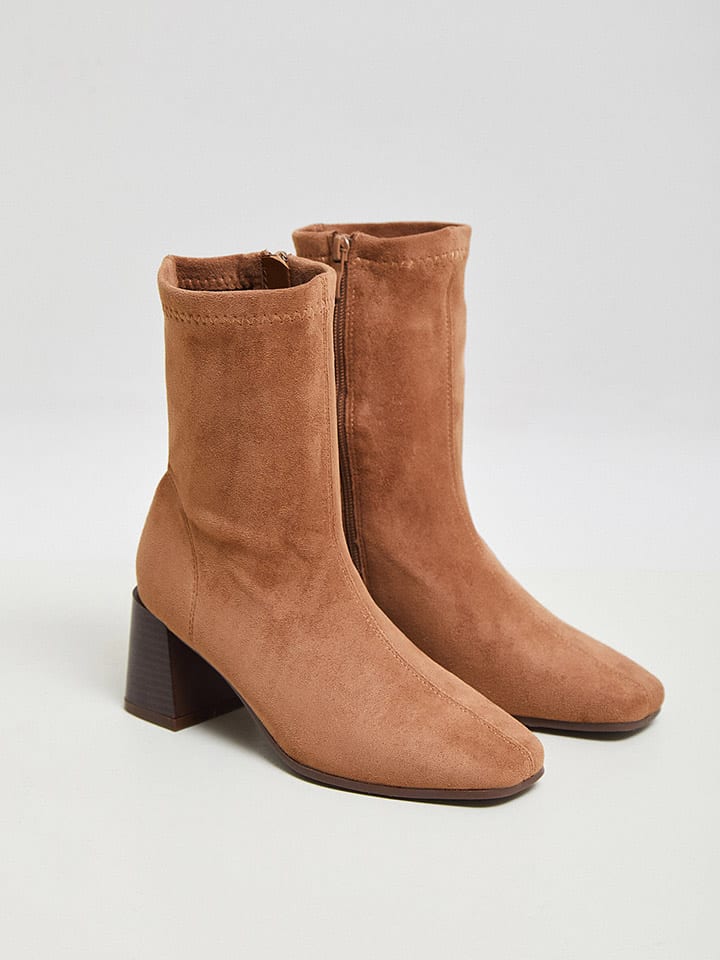 Stiefel in Hellbraun